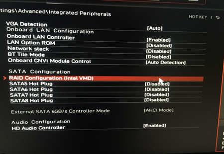 Configura la modalità SATA 