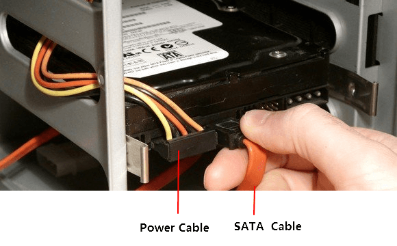 Collegare SSD SATA al computer 