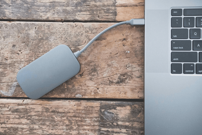 trasferisci file tramite hard disk esterno