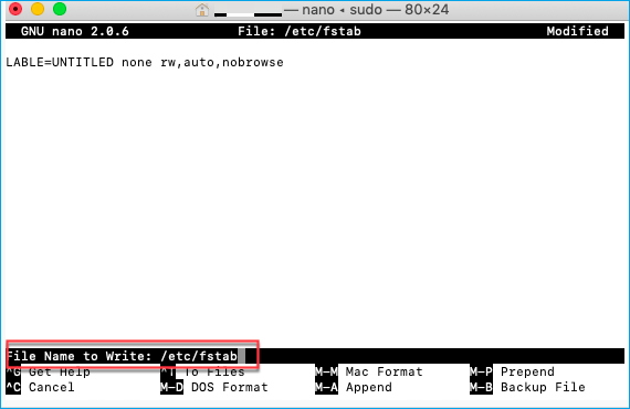 digitando il volume dell'etichetta nel file /etc/fstab